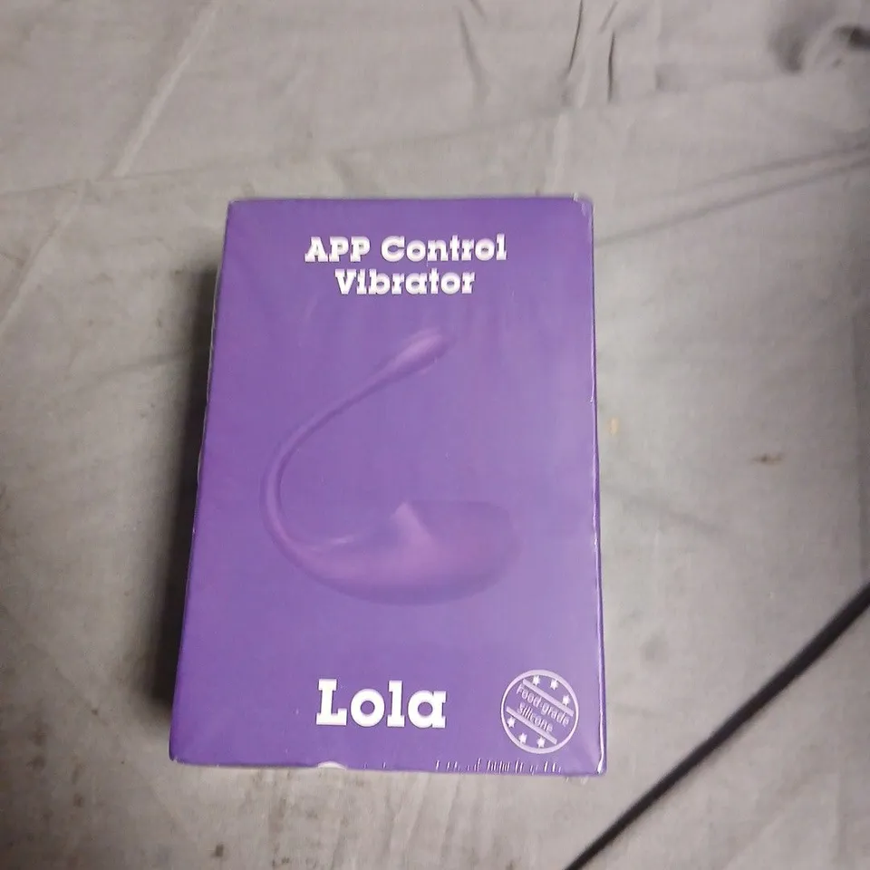 LOLA APP-CONTROLLED VIBRATOR