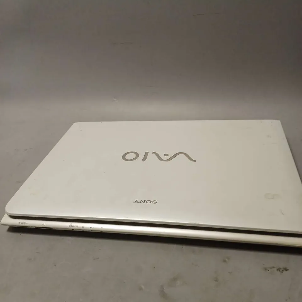 SONY PERSONAL COMPUTER MODEL NO - SVE1511D11M 
