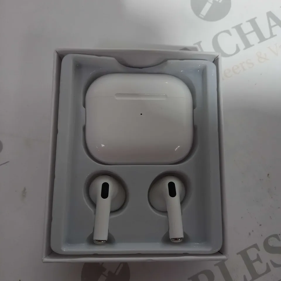 BOXED LEEMTKXXE EARPHONES