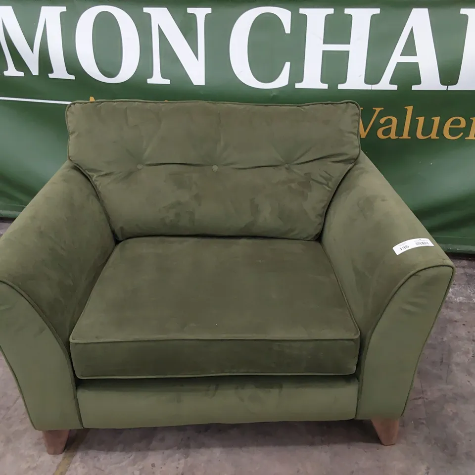 QUALITY BRITISH DESIGNER LOUNGE Co. SNUGGLER CHAIR GREEN PLUSH FABRIC 