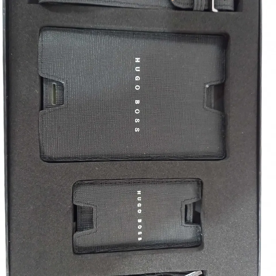 LOT F 2 LUGGAGE TAGS 