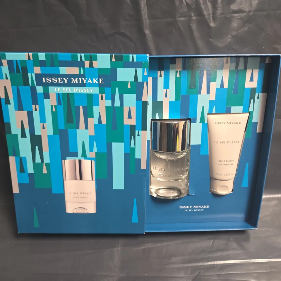 BOXED ISSEY MIYAKE 2-PIECE 50ML EAU DE TOILETTE SET 
