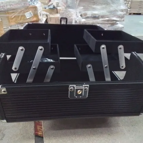 HARD SHELL TRAVEL MAKEUP/JEWELLERY BOX -BLACK-