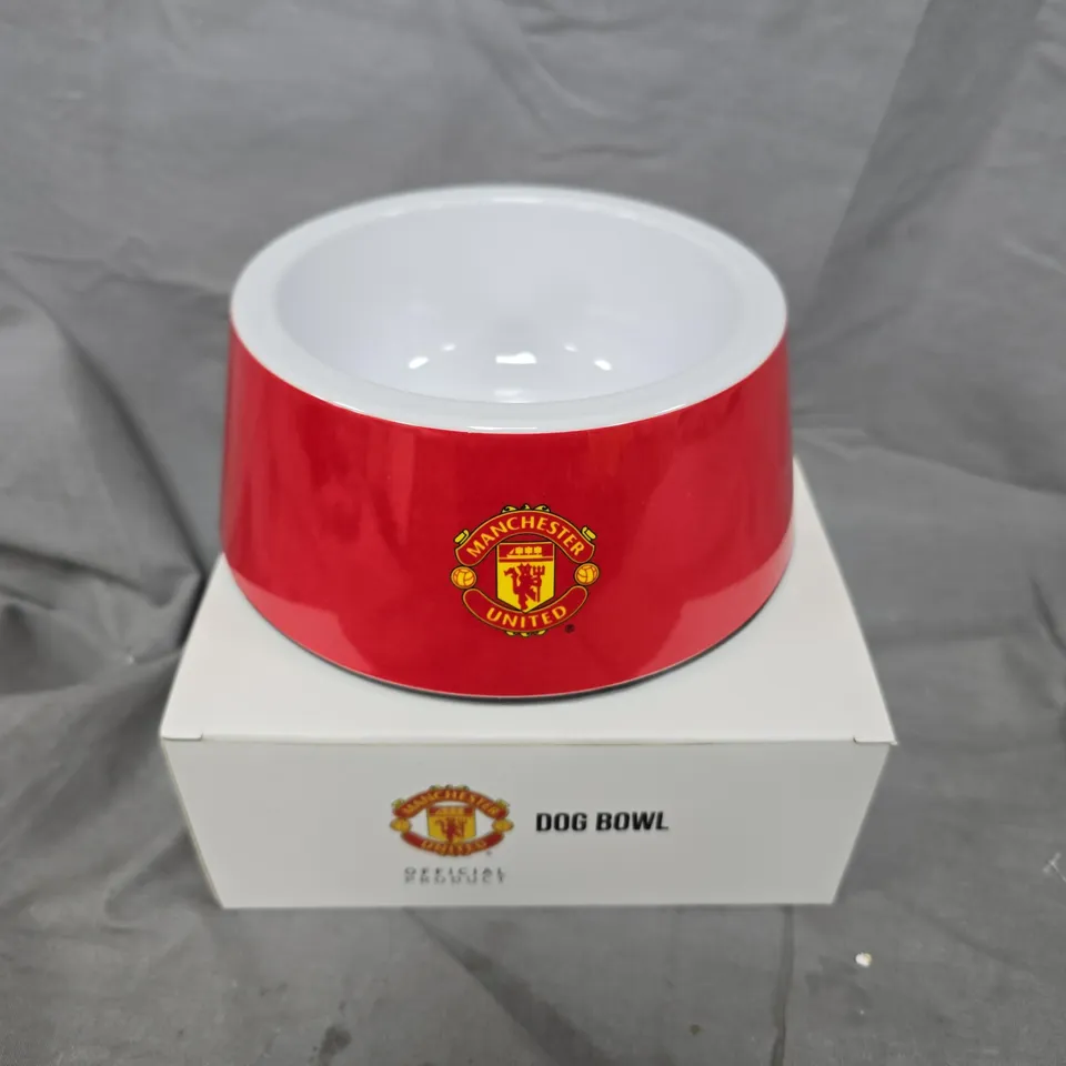 BOXED MANCHESTER UNITED DOG BOWL 