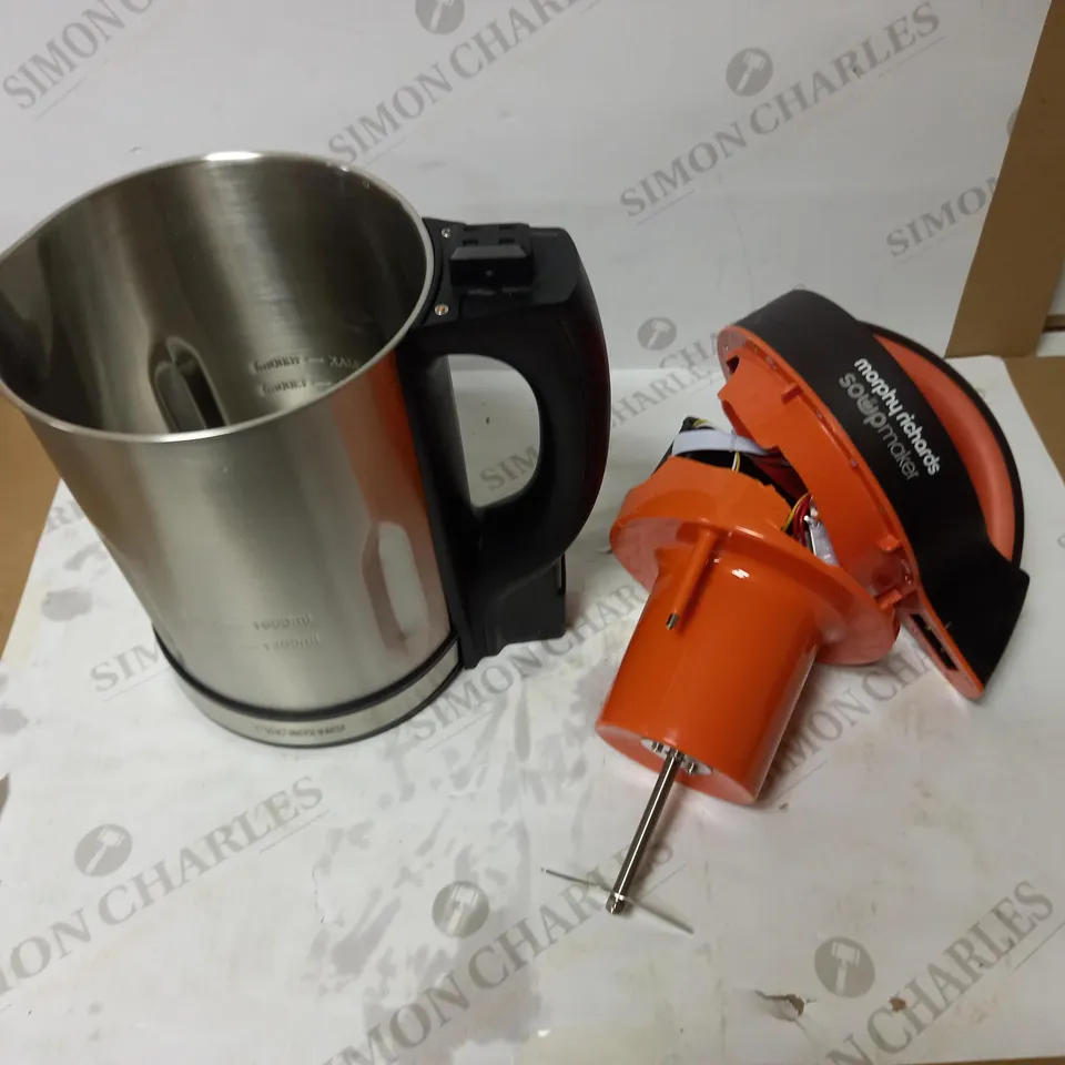 MORPHY RICHARDS SOUP MAKER 