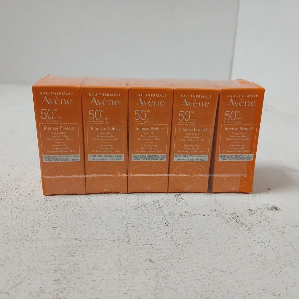 TOTE OF APPROXIMATLEY 40 X ASSORTED EAU THERMALE AVENE 50 SPF ITEMS TO INCLUDE 150ML INTENSE PROTECT ETC