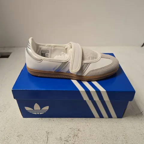 ADIDAS SAMBA JANE W WOMEN'S TRAINERS – UK 5