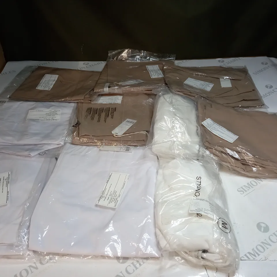 BAG OF APPROX 10 ASSORTED CLOTHING ITEMS TO INCLUDE - MAISON DE NIMES - EMELIA