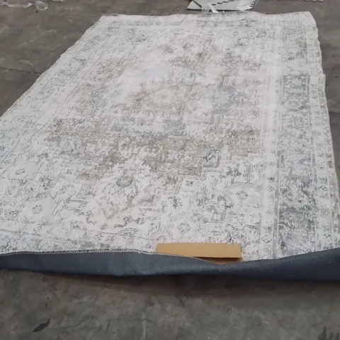 QUALITY DESIGNER AREA RUG - APPROXIMATELY 285X195CM