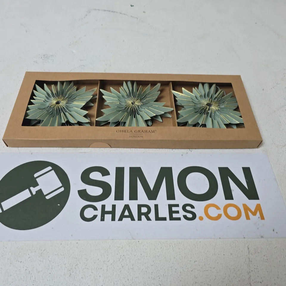 BOXED GISELA GRAHAM LONDON THREE-FLOWER TURQUOISE DECORATIVE ORNAMENTS – 6 PER BOX