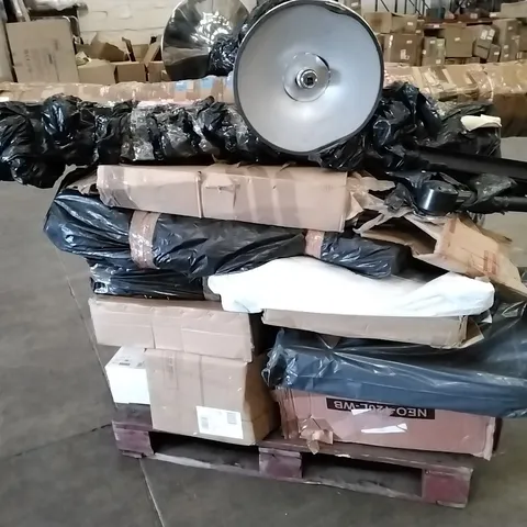PALLET TO CONTAIN AN ASSORTMENT OF TUBE TENTS, WHEEL BARROWS AND ELECTRIC FANS ECT 