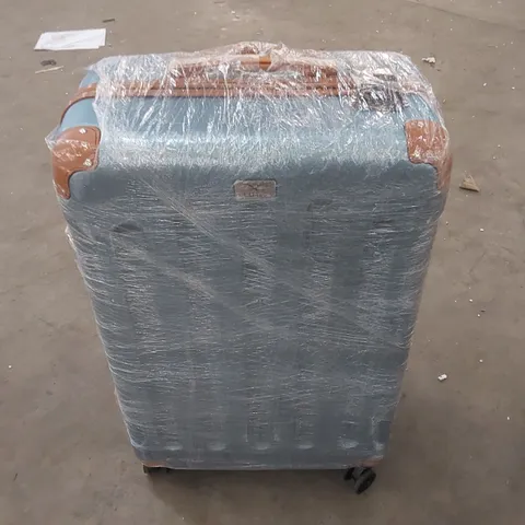 BOXED LUGG TRAVEL SUITCASE