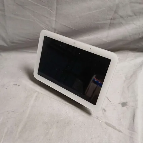 GOOGLE NEST HUB SMART VIDEO SPEAKER - GUIK2