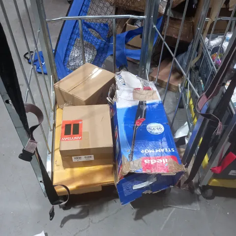 3 ASSORTED ITEMS TO INCLUDE A VILADA STEA MOP AND A SET OF BLUE DISPOSABLE MEDICAL FACE MASKS - COLLECTION ONLY
