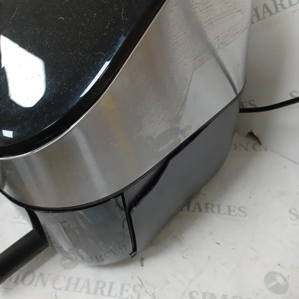 INSTANT VORTEX 8 IN 1 DUAL AIR FRYER 7.6