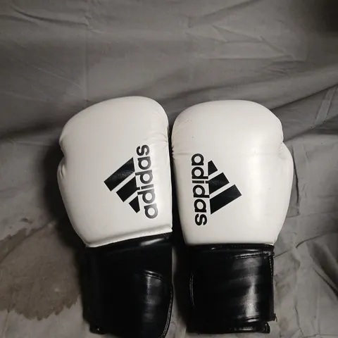 ADIDAS BOXING GLOVES WHITE/BLACK – HYBRID 100 