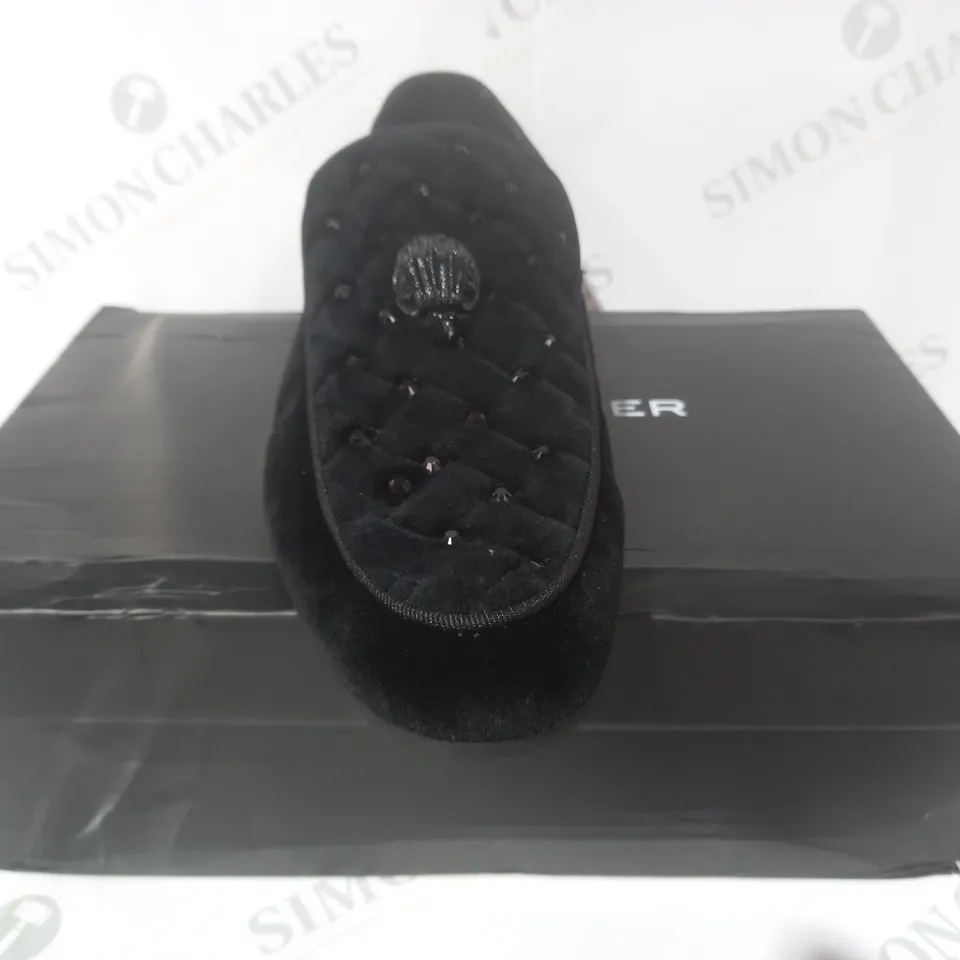 BOXED PAIR OF KURT GEIGER HUGH EAGLE STUD LOAFERS IN BLACK EU SIZE 43