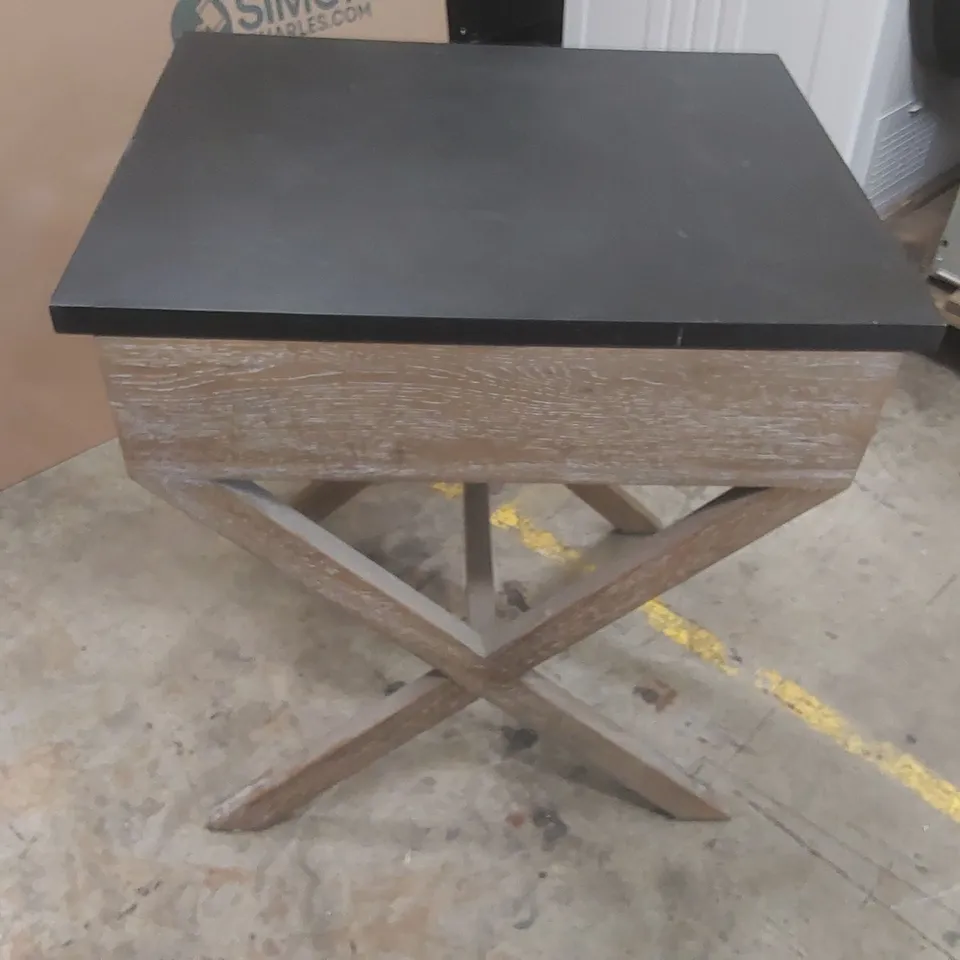 DESIGNER CALIFORNIA AMERICAN OAK BEDSIDE TABLE