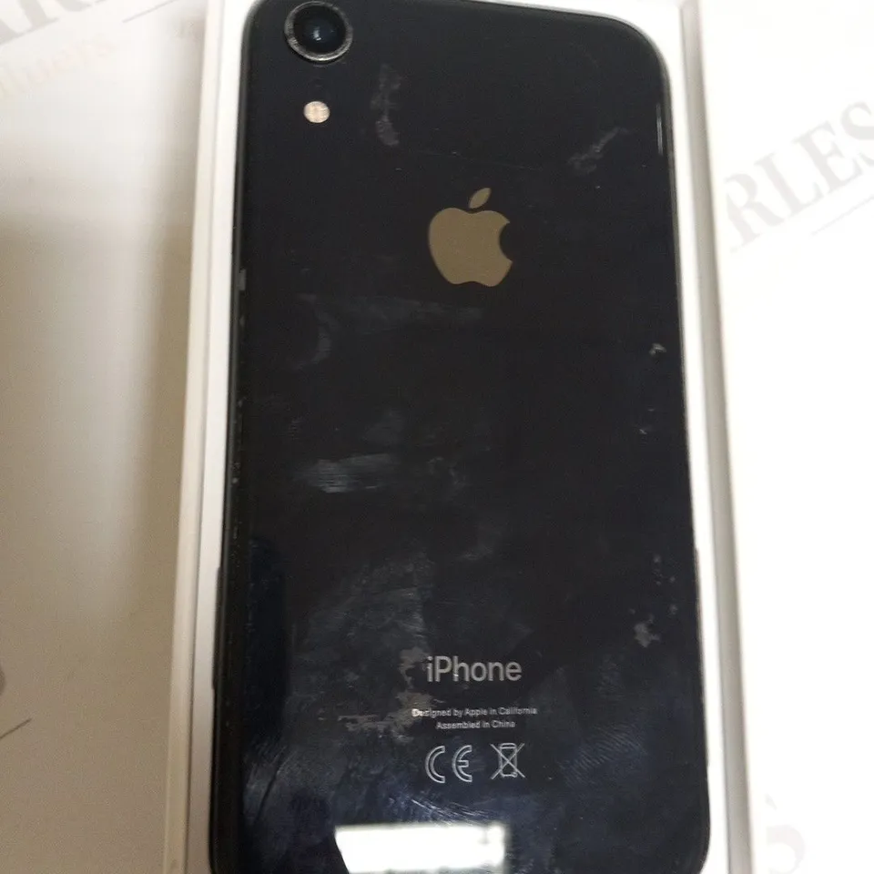 BOXED APPLE IPHONE XR MOBILE PHONE