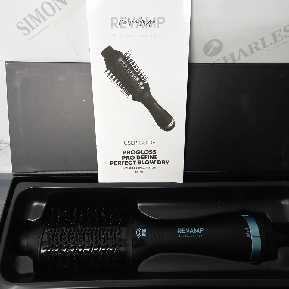 REVAMP PROGLOSS PERFECT BLOW DRY VOLUME & SHINE AIR STYLER RRP £59.99