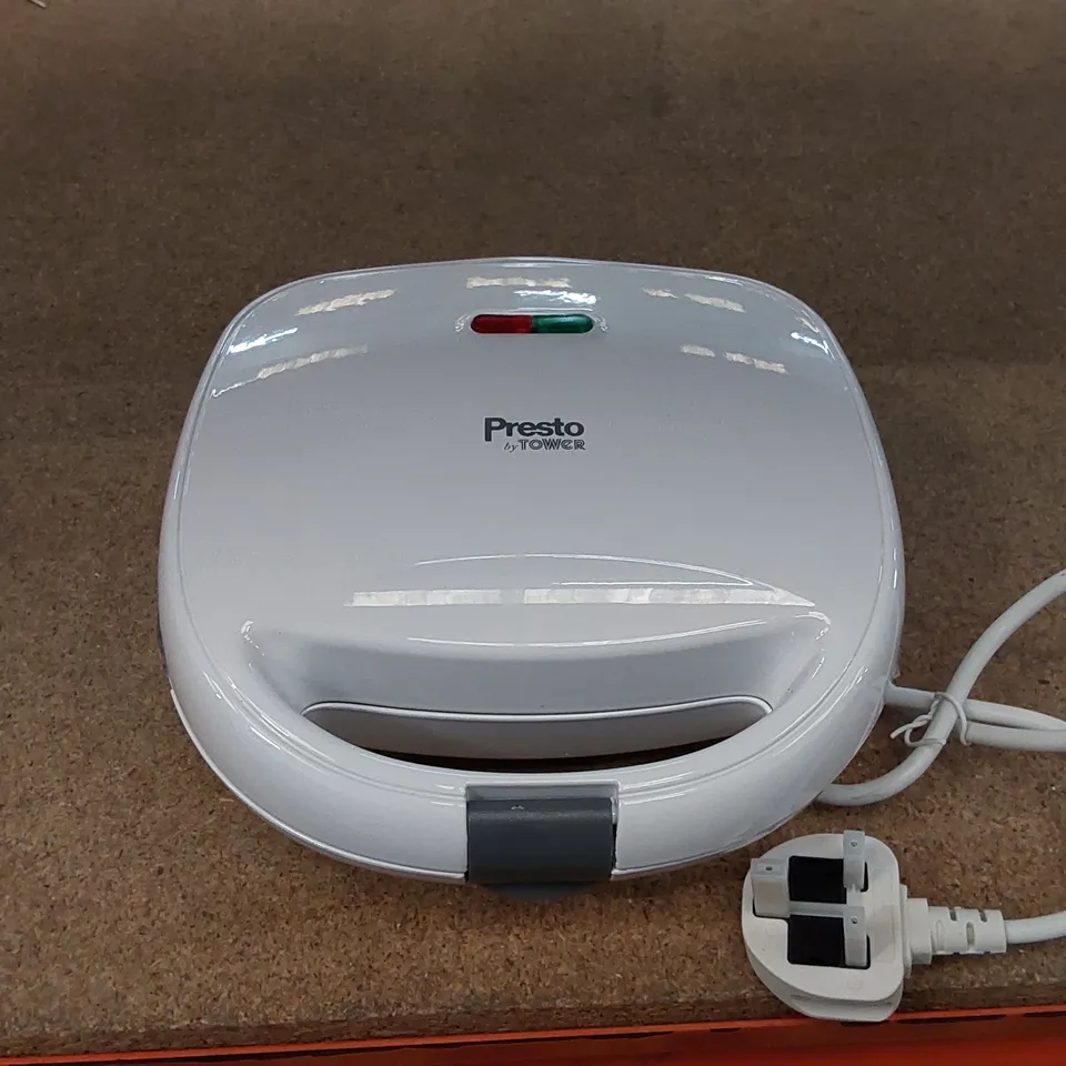 BRAND NEW BOXED PRESTO TOWER 800W 3-IN-1 TOASTED SNACK MAKER (1 BOX)