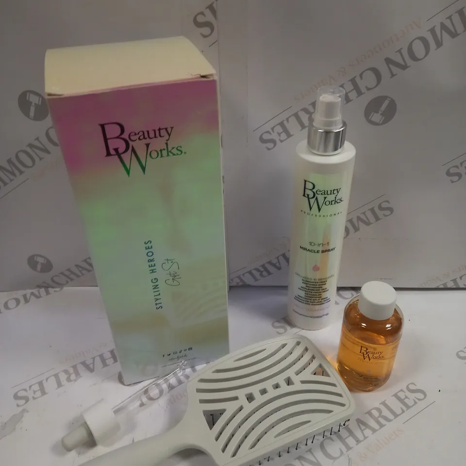 BOXED 10 IN 1 MIACLE SPRAY X ARGAN SERUM GIFT SET  RRP £28.99