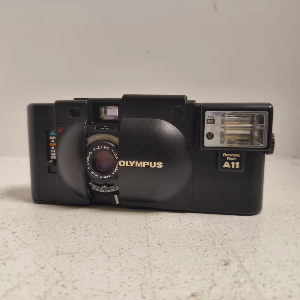 OLYMPUS XA-SERIES 35MM COMPACT FILM CAMERA