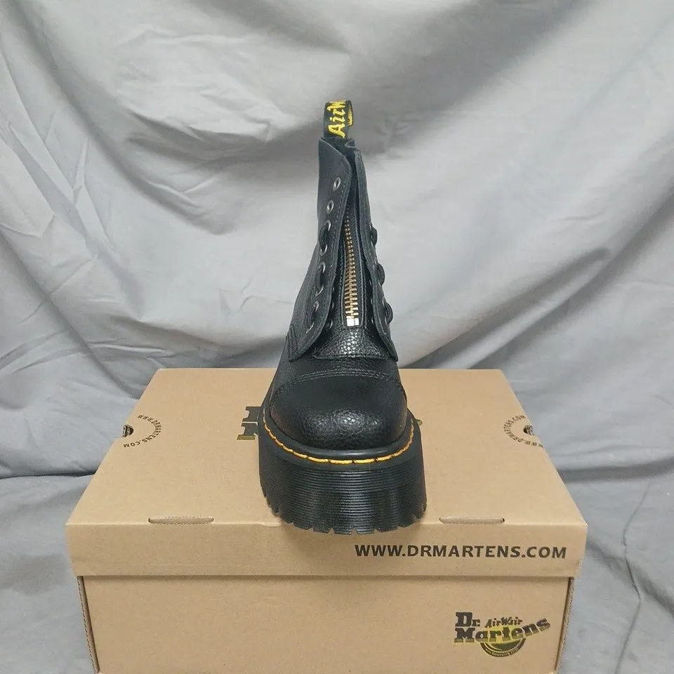 DR. MARTENS BLACK LEATHER COMBAT BOOTS – 8-EYELET, SIDE ZIP, AIRWAIR PULL TAB, PLATFORM SOLE - SIZE 6