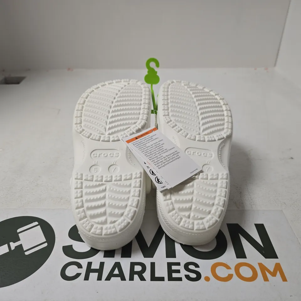 CROCS BAYA WHITE M4 W5 UNBOXED