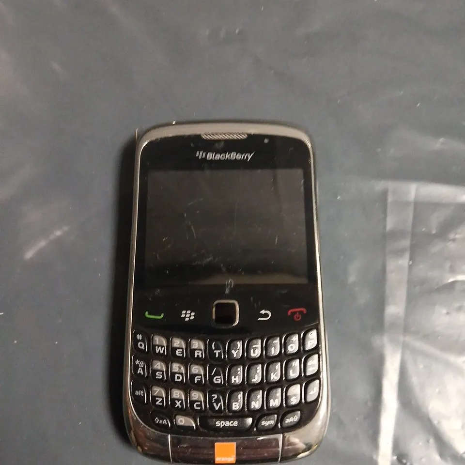 BLACKBERRY SMARTPHONE - MODEL UNSPECIFIED