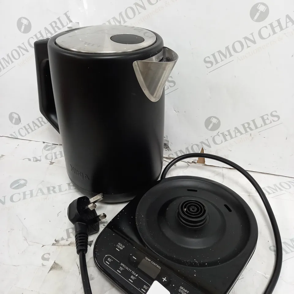 BOXED NINJA PERFECT TEMPERATURE KETTLE KT200UK
