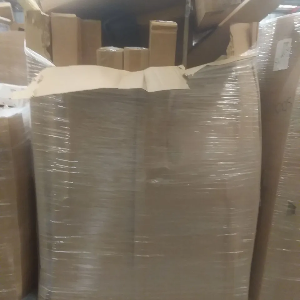 PALLET OF ASSORTED ITEMS INCLUDING PITCHING TARGETS TRIKE ZONE, PAINTING BY NUMBERS, PLUNGER, PALE GOLD BEZELS