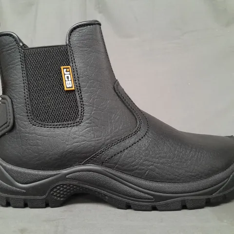 BOXED PAIR OF JCB DEALER SAFETY BOOTS IN BLACK UK SIZE 10