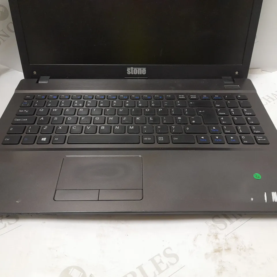 STONE NT310-H CORE I5-4210M 2.66GHZ, 8GB, 500GB, 15.6"