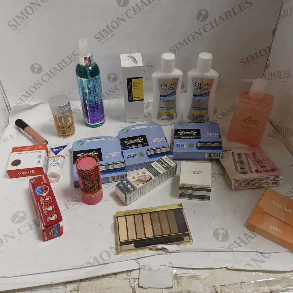 LOT OF APPROX 20 ASSORTED HEALTH AND BEAUTY PRODUCTS TO INCLUDE - COSRX ADVANCED SNAIL 96 MUCIN POWDER, YOUTH SPRING, REVLON LIP GLOSS