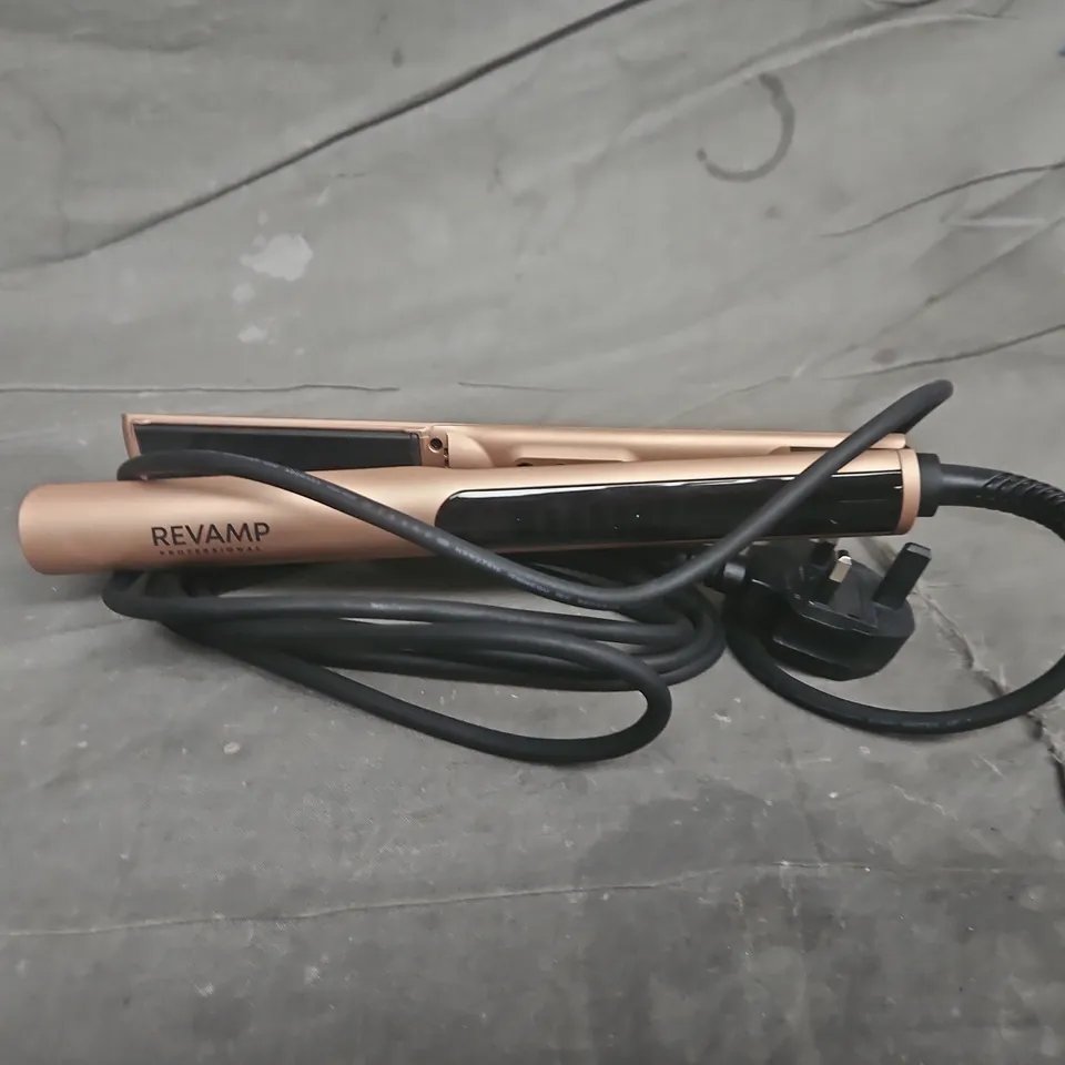 BOXED REVAMP DYNAMIC RADIANCE STRAIGHT & STYLE CERAMIC IONIC HAIR STRAIGHTENER (ST-1900GD-GB)