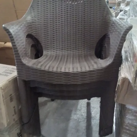 X4 PLASTIC CHAIRS BROWN