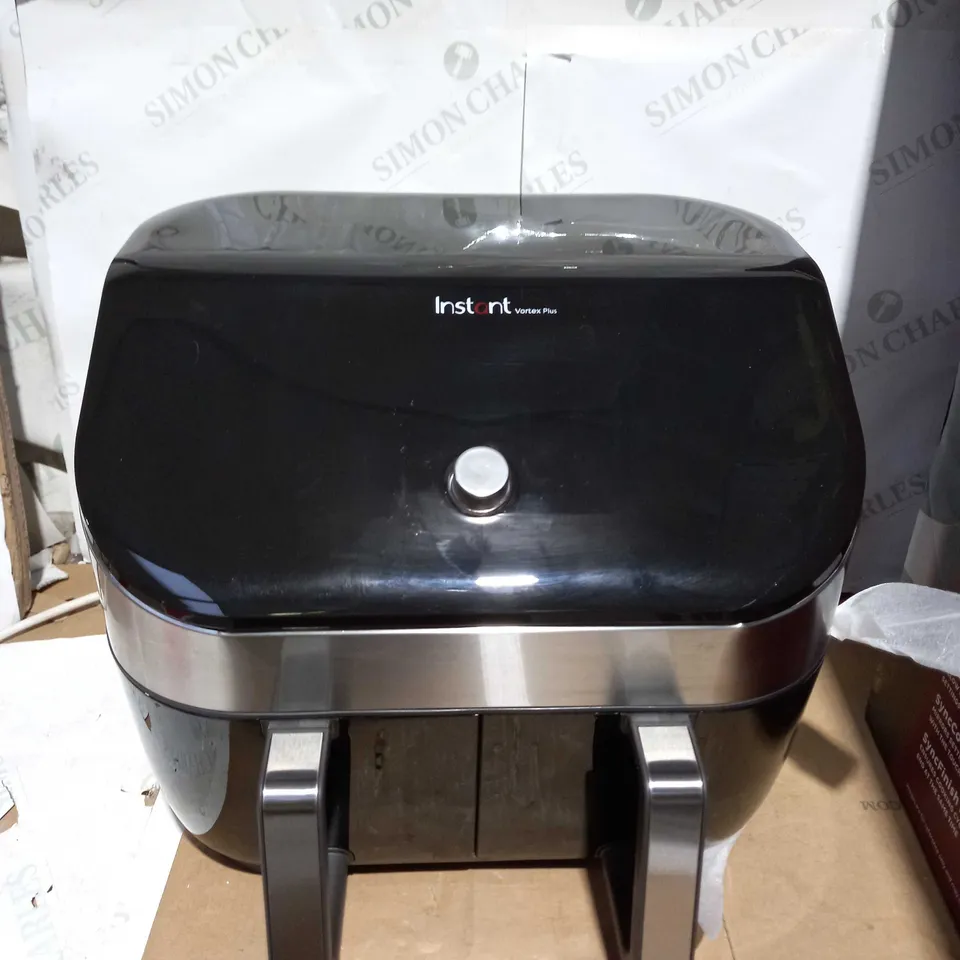 INSTANT VORTEX PLUS DUAL AIR FRYER 