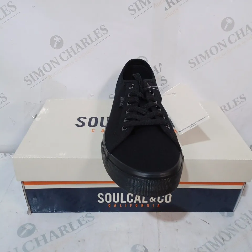 BOXED SOULCAL AND CO SUNRISE LACE SN00 SIZE 8