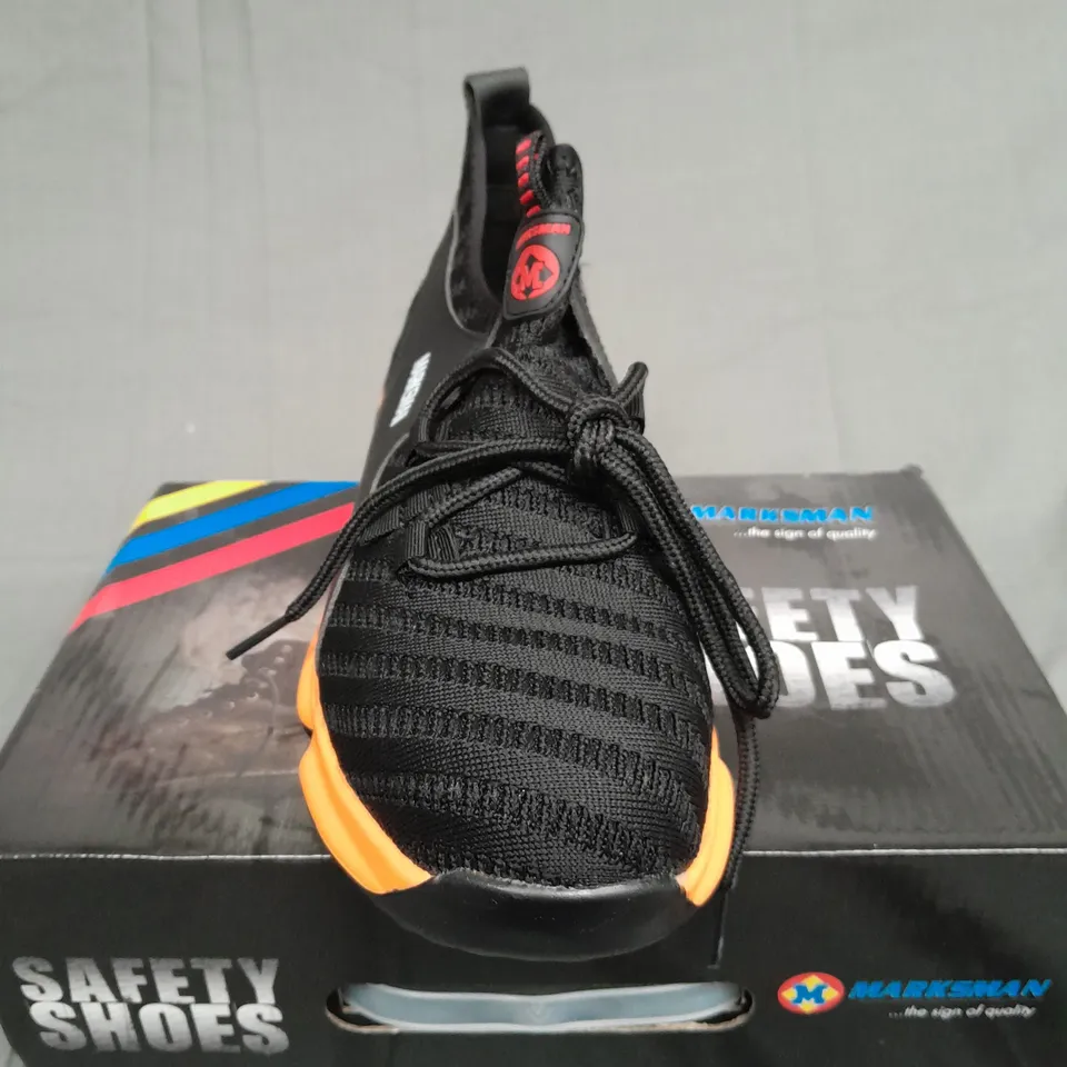 BOXED PAIR OF MARKSMAN SAFETY SHOES UK 8 