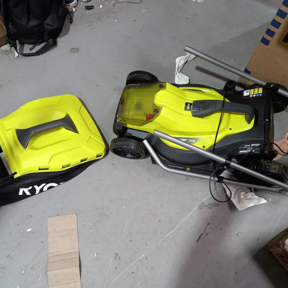 RYOBI OLM1833B 18V ONE+ CORDLESS 33CM LAWNMOWER 
