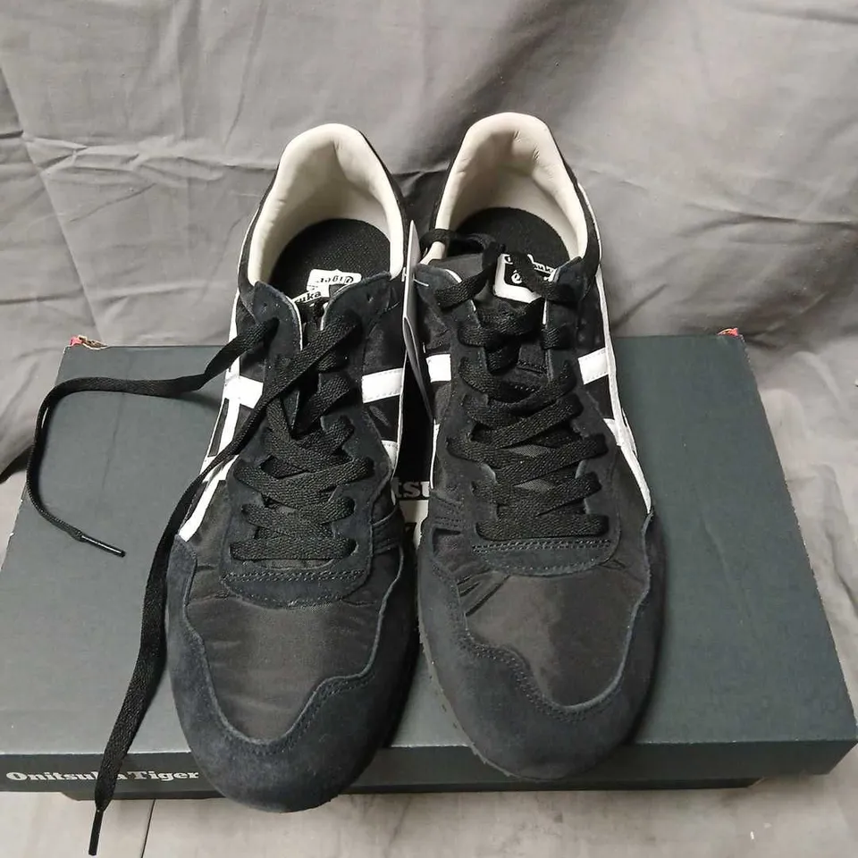 ONITSUKA TIGER SERRANO SNEAKERS – BLACK/WHITE – UK 11 (US 12) *UNISEX*