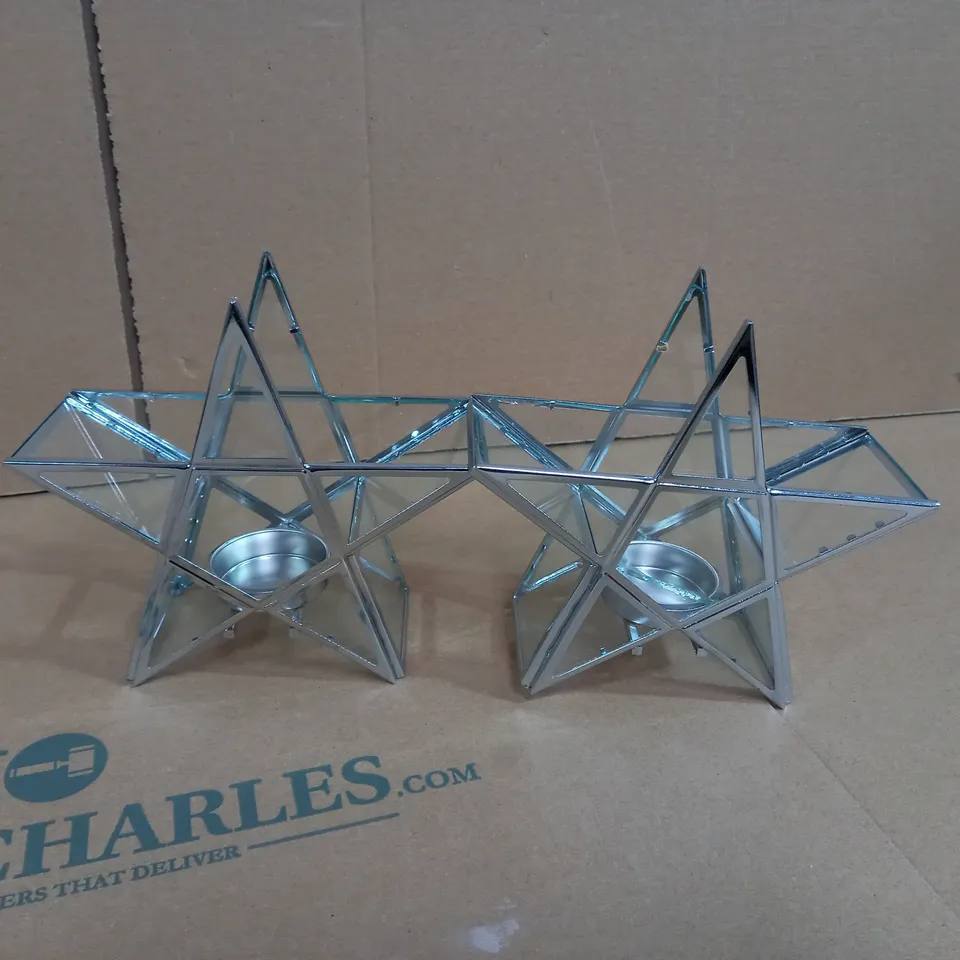 LOT OF 2 SMALL STAR LANTERNS