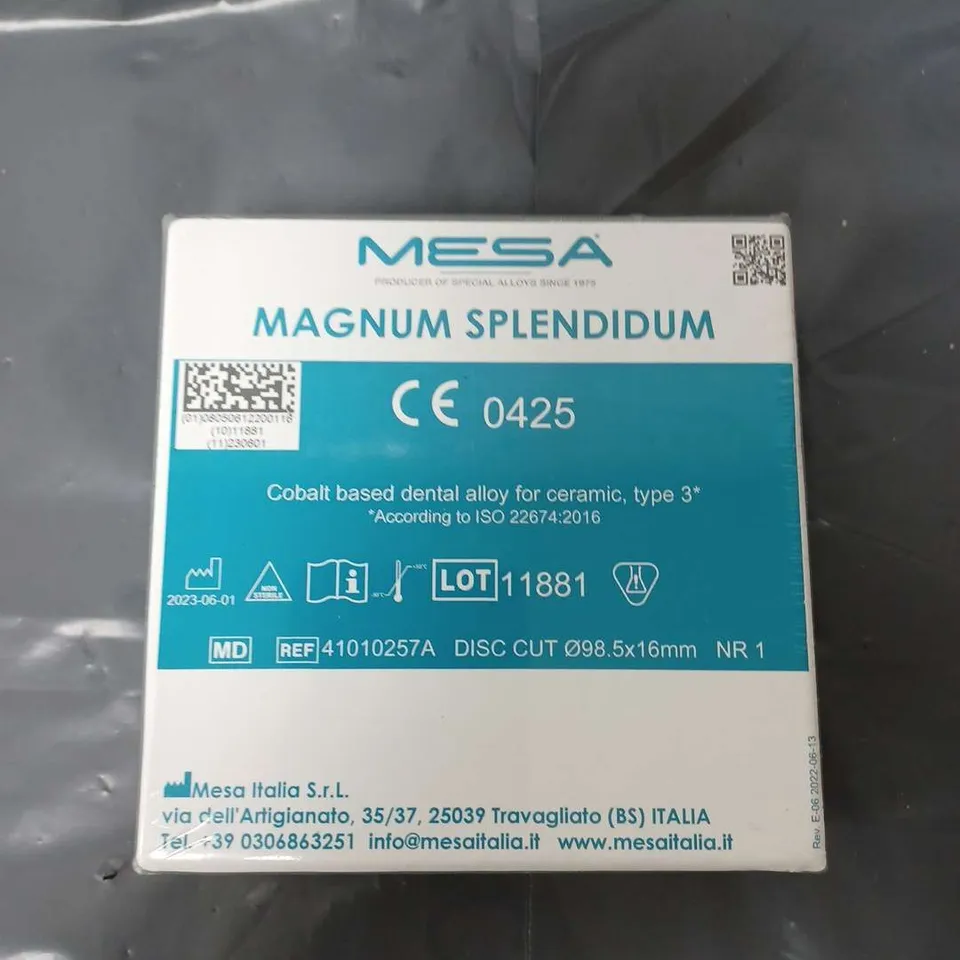 SEALED MESA MAGNUM SPLENDIDUM COBALT BASED DENTAL ALLOY FOR CERAMIC