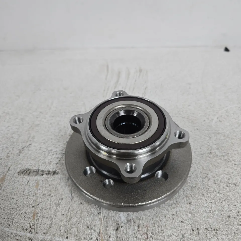 AUTOMOTIVE WHEEL HUB ASSEMBLY WITH BEARING – SILVER, 4XMOUNT HOLES