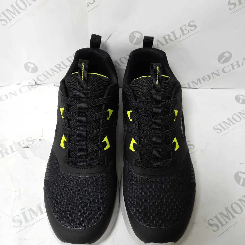 SKECHERS MENS SLIP ON AIR COOLED MEMORY FOAM TRAINERS - SIZE 9