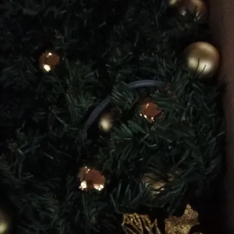 270CM LIGHTED FAUX GARLAND