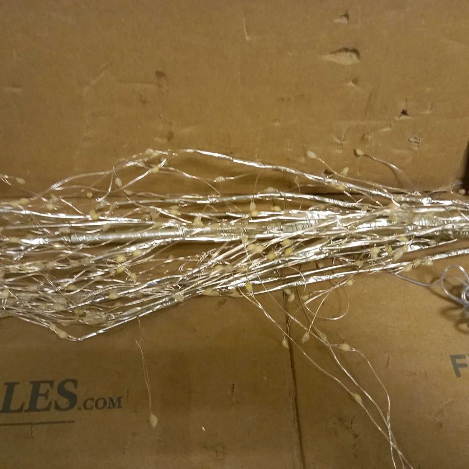 150CM WHITE/GOLD TWIG TREE RRP £69.99