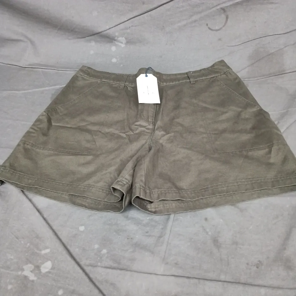 SEASALT CORNWALL ATTIC STUDIO SHORT IN ALPINE SIZE 14