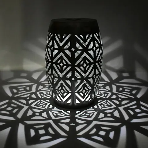 BOXED SILVER 45.7CM H SOLAR POWER OUTDOOR FLOOR LAMP